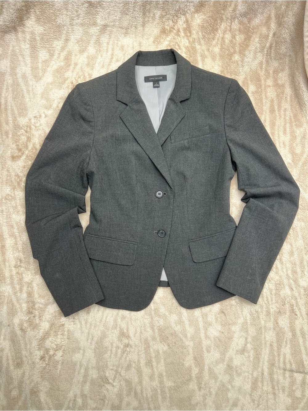 Ann Taylor Charcoal Gray Two-Button Tailored Blazer size 2
